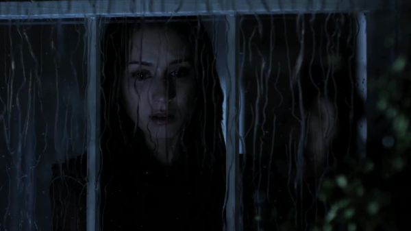 Pretty_Little_Liars_S02x17_720p_Bluray_Dual_PauloADM_1806.jpg