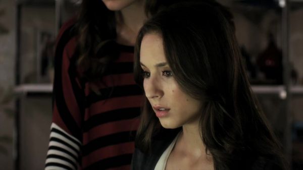 Pretty_Little_Liars_S02x17_720p_Bluray_Dual_PauloADM_2447.jpg