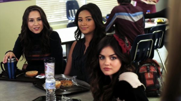 Pretty_Little_Liars_S02x18_720p_Bluray_Dual_PauloADM_0662.jpg