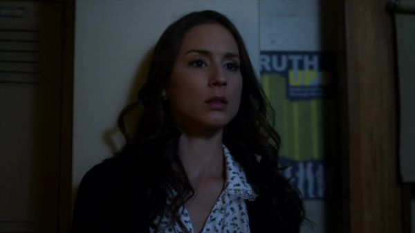 Pretty_Little_Liars_S02x19_720p_Bluray_Dual_PauloADM_1747.jpg