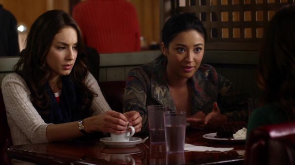 Pretty_Little_Liars_S02x20_720p_Bluray_Dual_PauloADM_0808.jpg