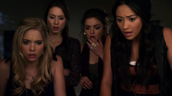 Pretty_Little_Liars_S02x21_720p_Bluray_Dual_PauloADM_1071.jpg