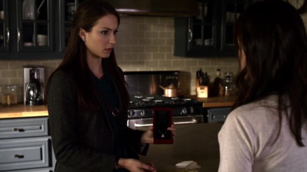Pretty_Little_Liars_S02x22_720p_Bluray_Dual_PauloADM_0568.jpg