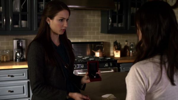 Pretty_Little_Liars_S02x22_720p_Bluray_Dual_PauloADM_0569.jpg