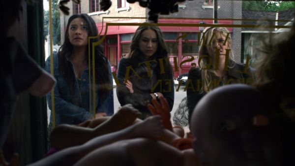 Pretty_Little_Liars_S02x22_720p_Bluray_Dual_PauloADM_2499.jpg
