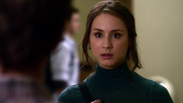 Pretty_Little_Liars_S02x23_720p_Bluray_Dual_PauloADM_0349.jpg
