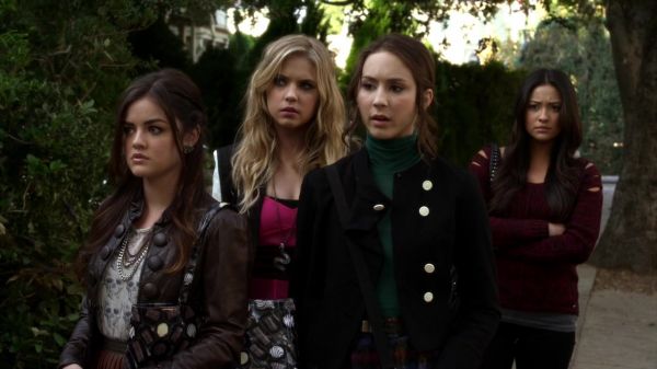 Pretty_Little_Liars_S02x23_720p_Bluray_Dual_PauloADM_0605.jpg