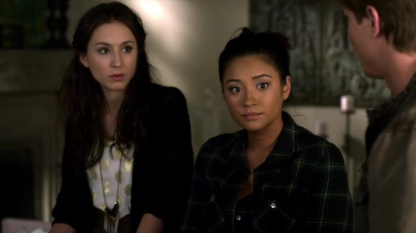 Pretty_Little_Liars_S02x23_720p_Bluray_Dual_PauloADM_1184.jpg