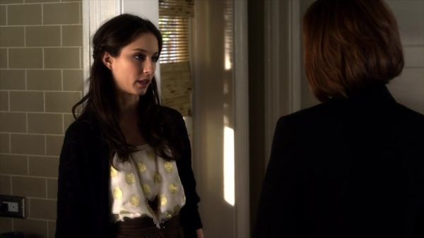 Pretty_Little_Liars_S02x23_720p_Bluray_Dual_PauloADM_1205.jpg