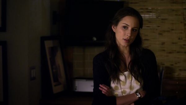 Pretty_Little_Liars_S02x23_720p_Bluray_Dual_PauloADM_1809.jpg
