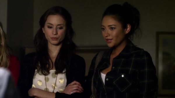 Pretty_Little_Liars_S02x23_720p_Bluray_Dual_PauloADM_2441.jpg