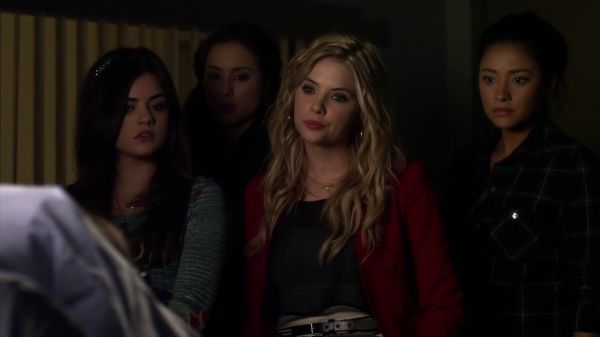 Pretty_Little_Liars_S02x23_720p_Bluray_Dual_PauloADM_2467.jpg