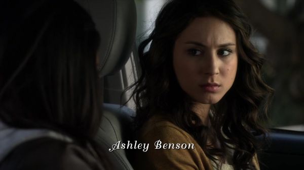 Pretty_Little_Liars_S02x24_720p_Bluray_Dual_PauloADM_0262.jpg