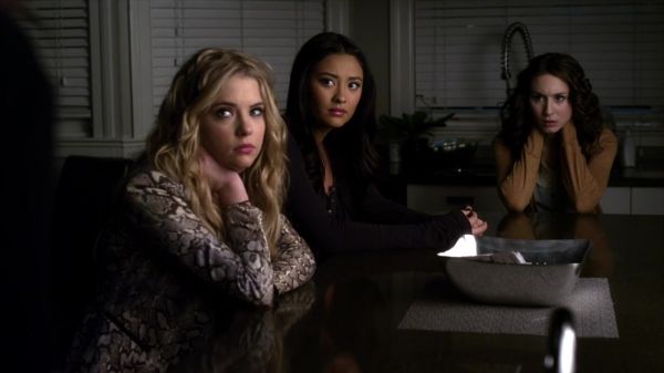 Pretty_Little_Liars_S02x24_720p_Bluray_Dual_PauloADM_1155.jpg