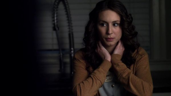 Pretty_Little_Liars_S02x24_720p_Bluray_Dual_PauloADM_1178.jpg