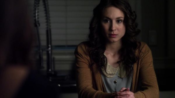Pretty_Little_Liars_S02x24_720p_Bluray_Dual_PauloADM_1206.jpg