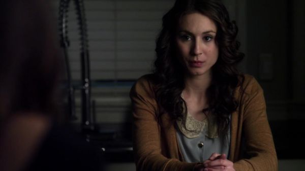 Pretty_Little_Liars_S02x24_720p_Bluray_Dual_PauloADM_1207.jpg