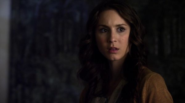 Pretty_Little_Liars_S02x24_720p_Bluray_Dual_PauloADM_1489.jpg