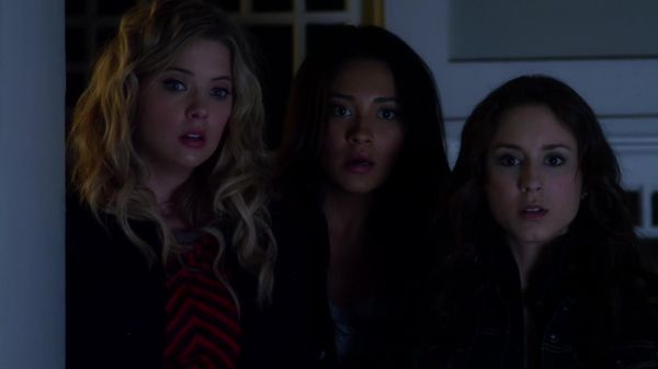 Pretty_Little_Liars_S02x24_720p_Bluray_Dual_PauloADM_2542.jpg