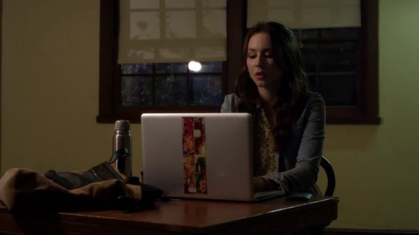 Pretty_Little_Liars_S03E01_BluRay_Rip_720p_Dual_Audio_WWW_TORRENTDOSFILMES_COM_1998.jpg