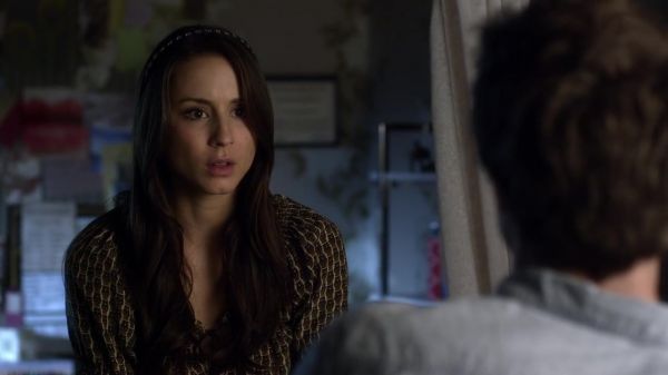Pretty_Little_Liars_S03E05_BluRay_Rip_720p_Dual_Audio_WWW_TORRENTDOSFILMES_COM_1832.jpg