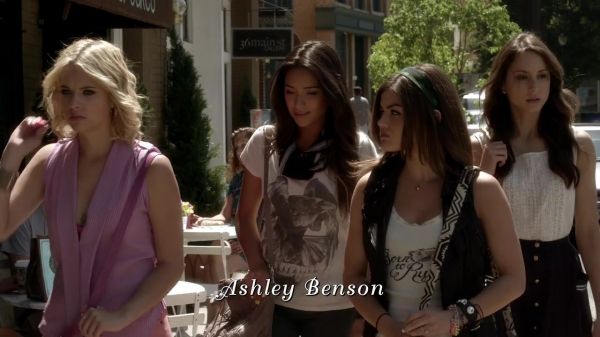 Pretty_Little_Liars_S03E07_BluRay_Rip_720p_Dual_Audio_WWW_TORRENTDOSFILMES_COM_0171.jpg