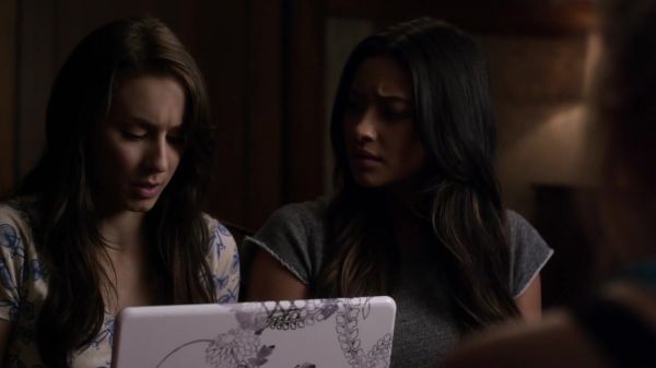 Pretty_Little_Liars_S03E07_BluRay_Rip_720p_Dual_Audio_WWW_TORRENTDOSFILMES_COM_2526.jpg
