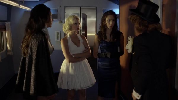Pretty_Little_Liars_S03E13_BluRay_Rip_720p_Dual_Audio_WWW_TORRENTDOSFILMES_COM_2091.jpg