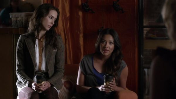 Pretty_Little_Liars_S03E15_BluRay_Rip_720p_Dual_Audio_WWW_TORRENTDOSFILMES_COM_0376.jpg