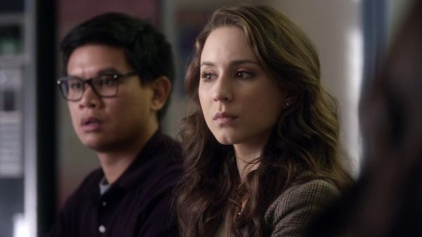 Pretty_Little_Liars_S03E15_BluRay_Rip_720p_Dual_Audio_WWW_TORRENTDOSFILMES_COM_0818.jpg