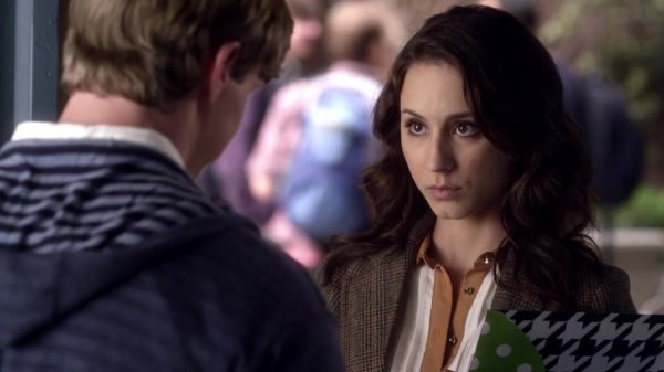 Pretty_Little_Liars_S03E15_BluRay_Rip_720p_Dual_Audio_WWW_TORRENTDOSFILMES_COM_0889.jpg
