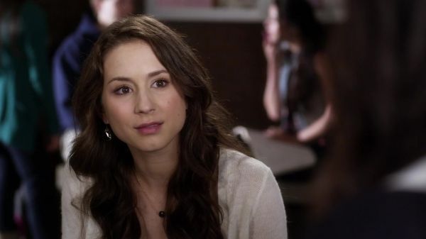 Pretty_Little_Liars_S03E15_BluRay_Rip_720p_Dual_Audio_WWW_TORRENTDOSFILMES_COM_0975.jpg