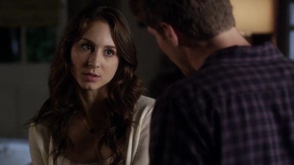 Pretty_Little_Liars_S03E15_BluRay_Rip_720p_Dual_Audio_WWW_TORRENTDOSFILMES_COM_1273.jpg