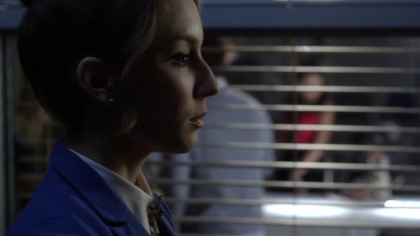 Pretty_Little_Liars_S03E15_BluRay_Rip_720p_Dual_Audio_WWW_TORRENTDOSFILMES_COM_1623.jpg