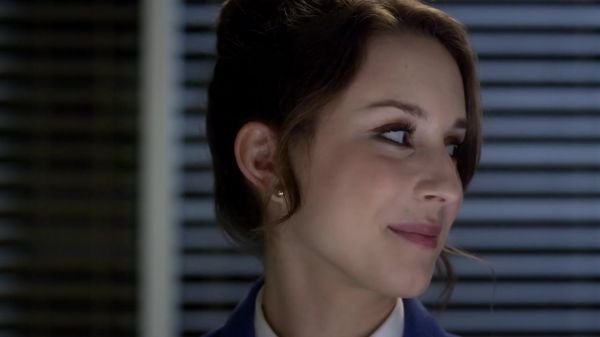 Pretty_Little_Liars_S03E15_BluRay_Rip_720p_Dual_Audio_WWW_TORRENTDOSFILMES_COM_2065.jpg