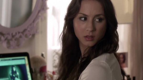 Pretty_Little_Liars_S03E16_BluRay_Rip_720p_Dual_Audio_WWW_TORRENTDOSFILMES_COM_1196.jpg