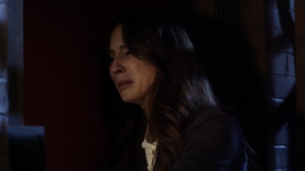 Pretty_Little_Liars_S03E16_BluRay_Rip_720p_Dual_Audio_WWW_TORRENTDOSFILMES_COM_2557.jpg