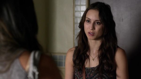 Pretty_Little_Liars_S03E17_BluRay_Rip_720p_Dual_Audio_WWW_TORRENTDOSFILMES_COM_0805.jpg