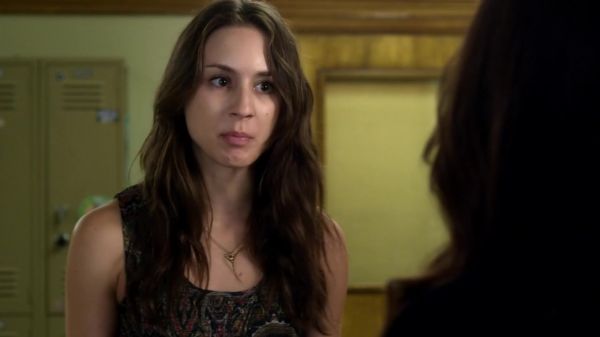 Pretty_Little_Liars_S03E17_BluRay_Rip_720p_Dual_Audio_WWW_TORRENTDOSFILMES_COM_1038.jpg