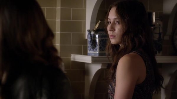 Pretty_Little_Liars_S03E17_BluRay_Rip_720p_Dual_Audio_WWW_TORRENTDOSFILMES_COM_1574.jpg