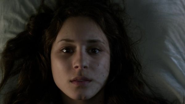 Pretty_Little_Liars_S03E23_BluRay_Rip_720p_Dual_Audio_WWW_TORRENTDOSFILMES_COM_0213.jpg