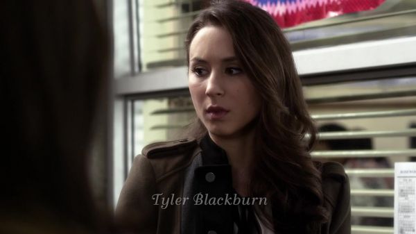 Pretty_Little_Liars_S03E24_BluRay_Rip_720p_Dual_Audio_WWW_TORRENTDOSFILMES_COM_0305.jpg