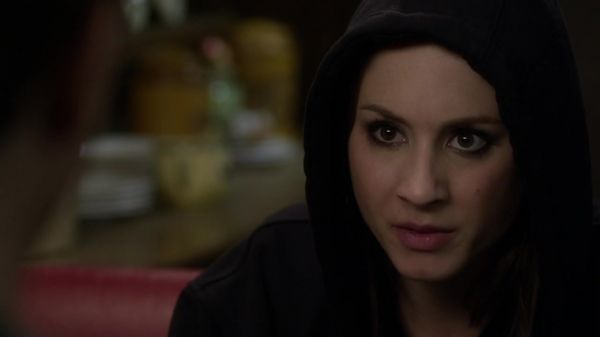 Pretty_Little_Liars_S03E24_BluRay_Rip_720p_Dual_Audio_WWW_TORRENTDOSFILMES_COM_0858.jpg