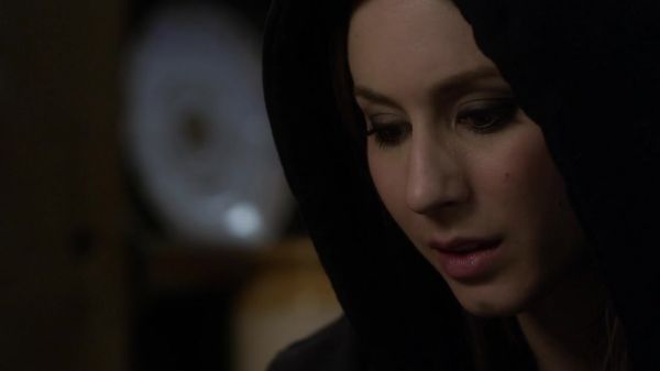 Pretty_Little_Liars_S03E24_BluRay_Rip_720p_Dual_Audio_WWW_TORRENTDOSFILMES_COM_0886.jpg