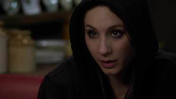 Pretty_Little_Liars_S03E24_BluRay_Rip_720p_Dual_Audio_WWW_TORRENTDOSFILMES_COM_0898.jpg