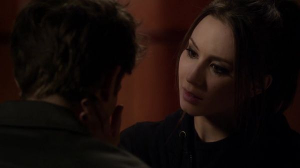 Pretty_Little_Liars_S03E24_BluRay_Rip_720p_Dual_Audio_WWW_TORRENTDOSFILMES_COM_1174.jpg