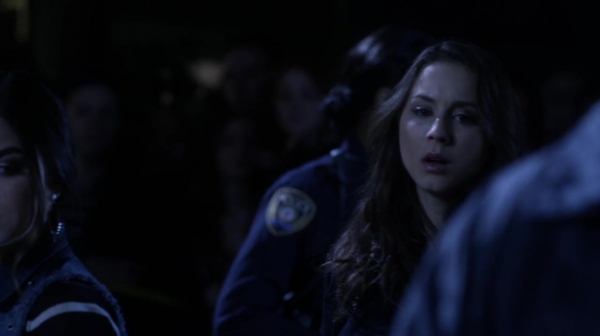 Pretty_Little_Liars_S05E02_Mini_720p_WEB-DL_Dual_RMZ-Dinho_2486.jpg