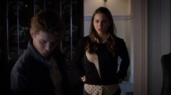 Pretty_Little_Liars_S05E03_Mini_720p_WEB-DL_Dual_RMZ-Dinho_1637.jpg