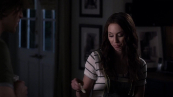 Pretty_Little_Liars_S05E05_Mini_720p_WEB-DL_Dual_RMZ-Dinho_0252.jpg