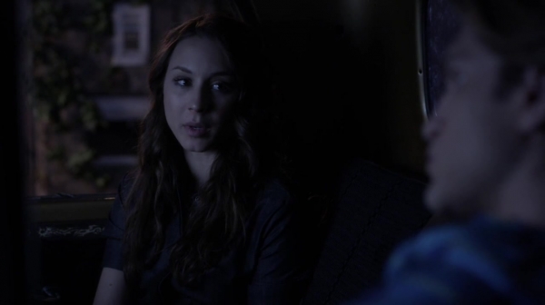 Pretty_Little_Liars_S05E05_Mini_720p_WEB-DL_Dual_RMZ-Dinho_2194.jpg